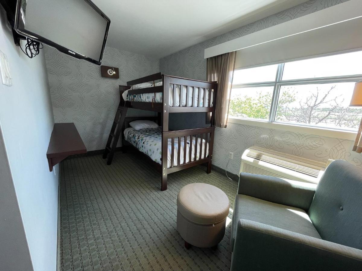 Rodd Moncton Hotel Екстериор снимка