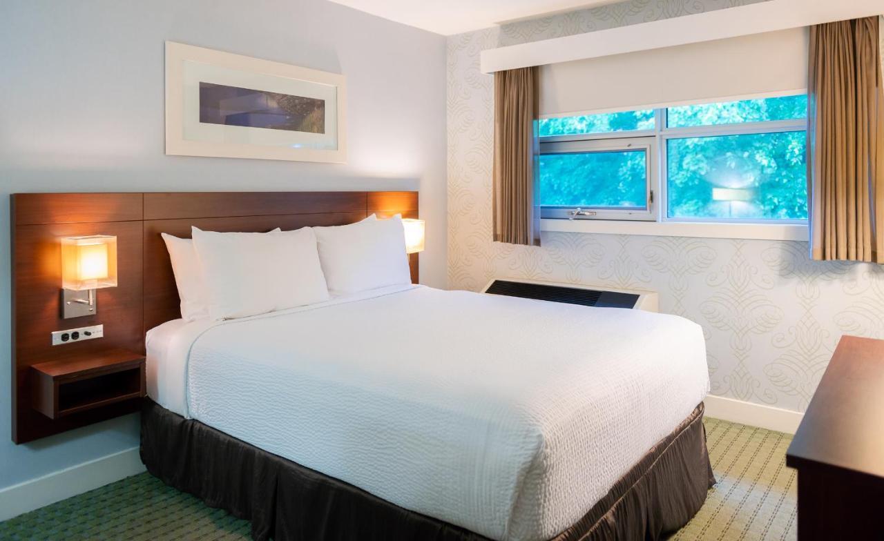Rodd Moncton Hotel Екстериор снимка