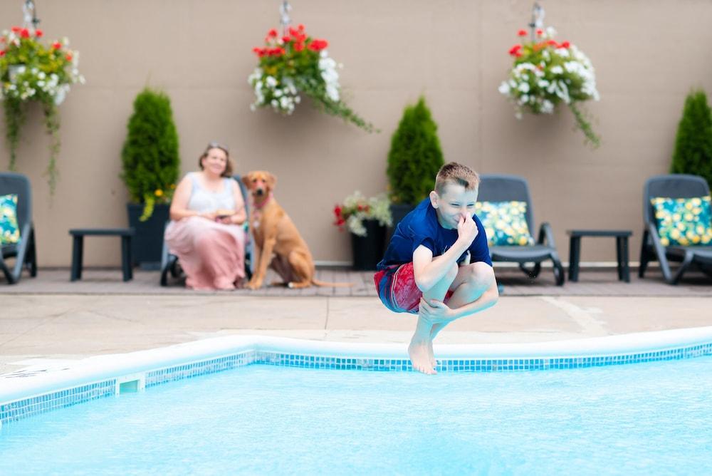 Rodd Moncton Hotel Екстериор снимка
