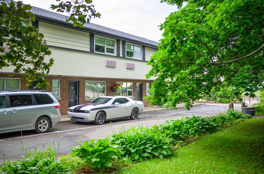 Rodd Moncton Hotel Екстериор снимка